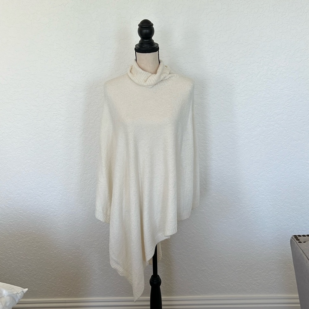Barefoot Dreams Poncho Turtleneck One Size Cream Ivory